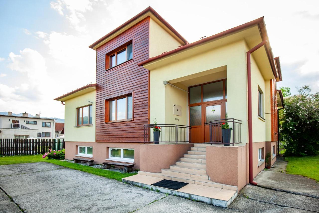 Apartmany Nevaedza ลิปโตว์สกียาน ภายนอก รูปภาพ
