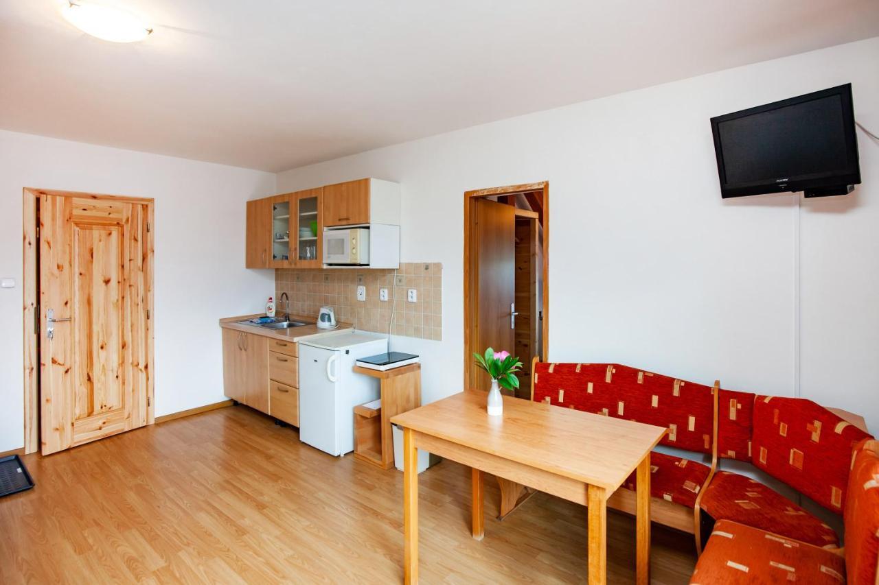 Apartmany Nevaedza ลิปโตว์สกียาน ภายนอก รูปภาพ