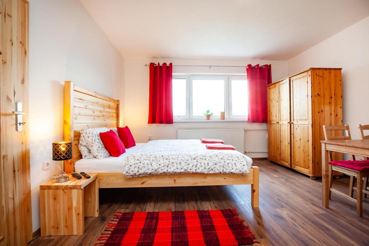 Apartmany Nevaedza ลิปโตว์สกียาน ภายนอก รูปภาพ